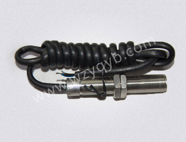 磁電轉速傳(chuan)感器